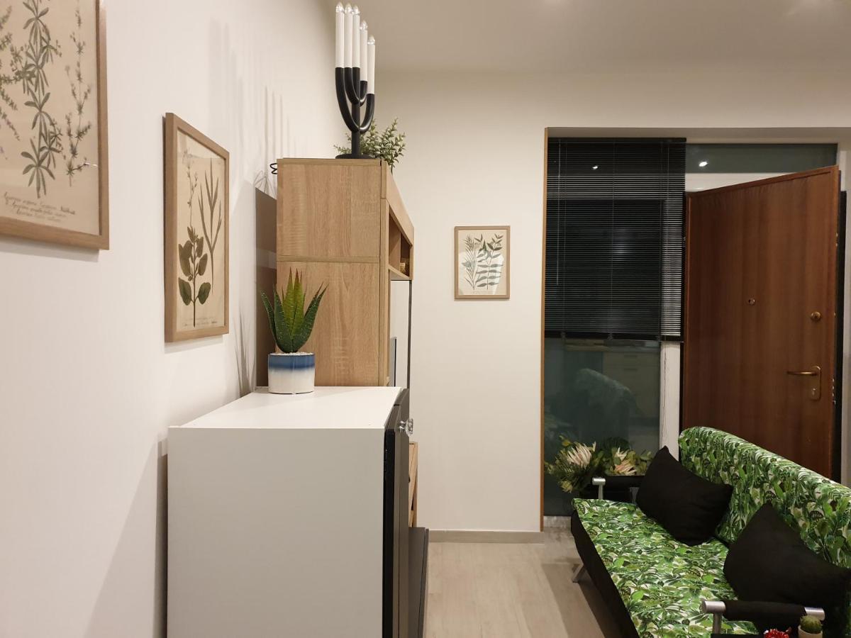 Officinale Rome Apartment, Pineta Sacchetti Extérieur photo
